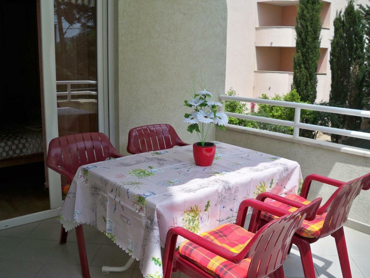 Apartmani Perkovic Baška Voda Exterior foto