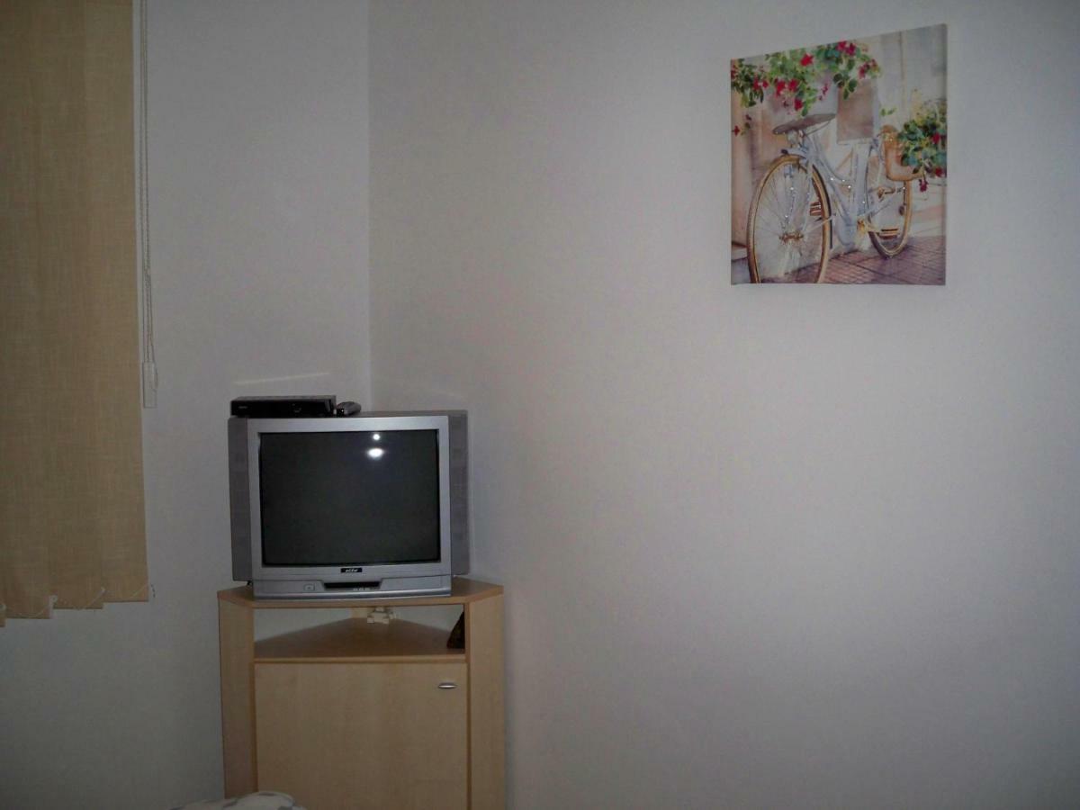 Apartmani Perkovic Baška Voda Exterior foto