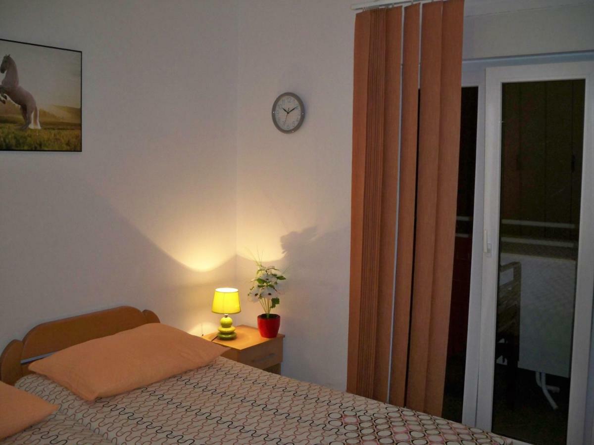 Apartmani Perkovic Baška Voda Exterior foto